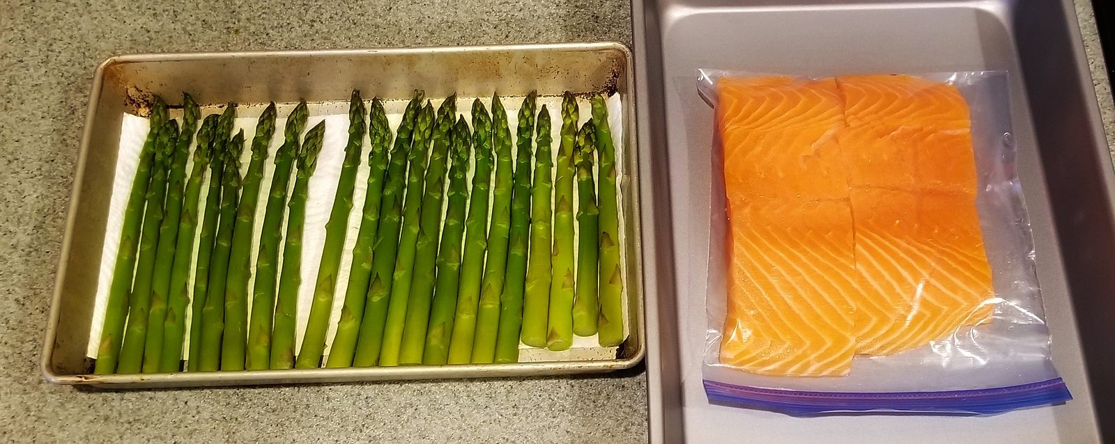 Salmon and trimmed asparagus